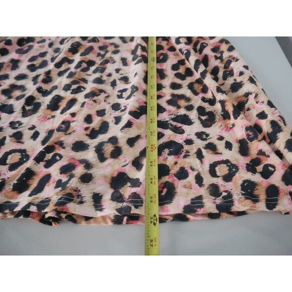 Women's 3/4 Sleeve V-neck Animal Print XL - Picture 9 of 9